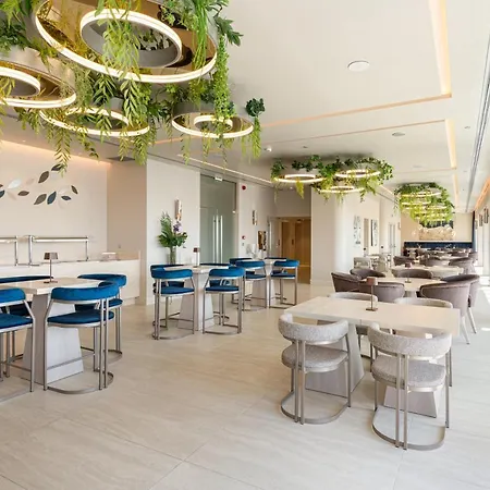Hotell By Ihg 5*