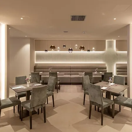 Hotell By Ihg Thessaloníki