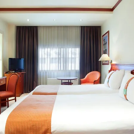 Hotel By Ihg Soluň