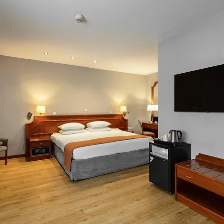 Hotell By Ihg Thessaloníki